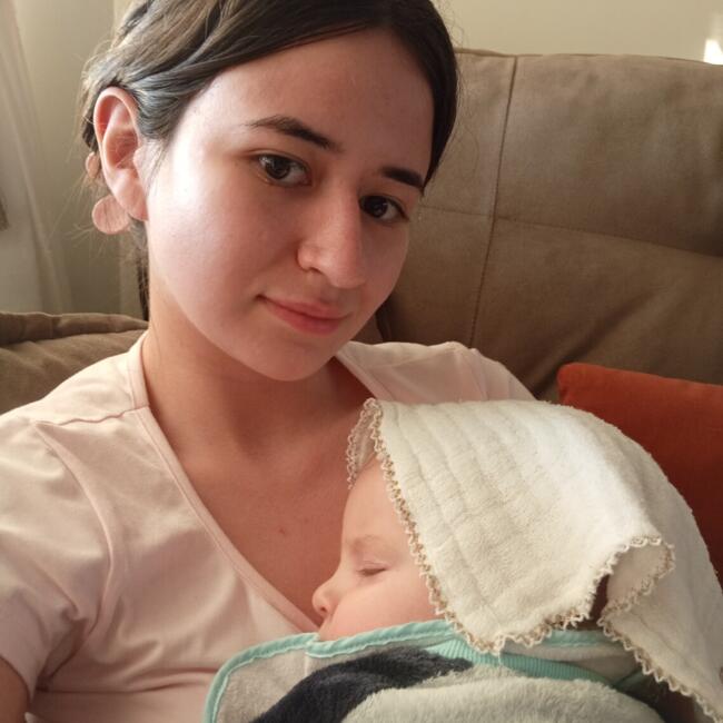 Babysitter in Cascavel: Isabel
