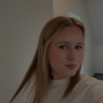 Babysitter Dendermonde: Davinia