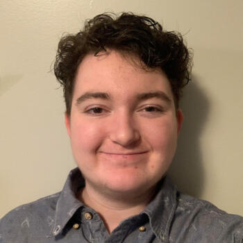 Babysitter in Salinas: Link