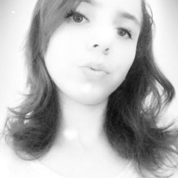 Babá em Barreiras: Thainara