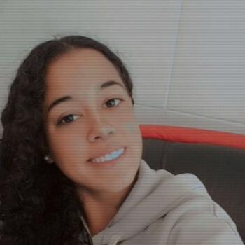 Babysitter in Montevideo: Romina