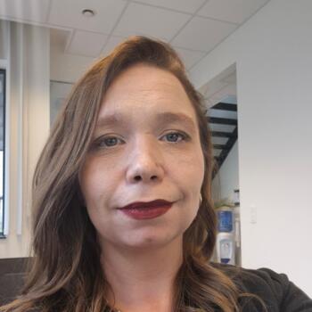 Babysitter Job in Tongeren: Babysitter Job Lindsey