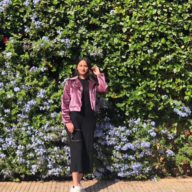 Babysitter in Ostend: Layla