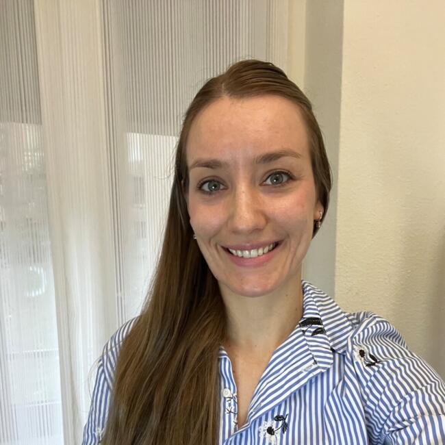 Babysitter in Genf: Agustina