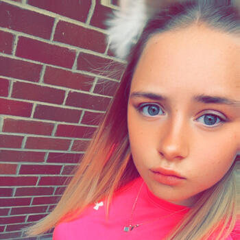 Babysitter in Uttoxeter: Mya