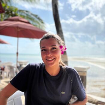 Babysitter in Brisbane: Telya