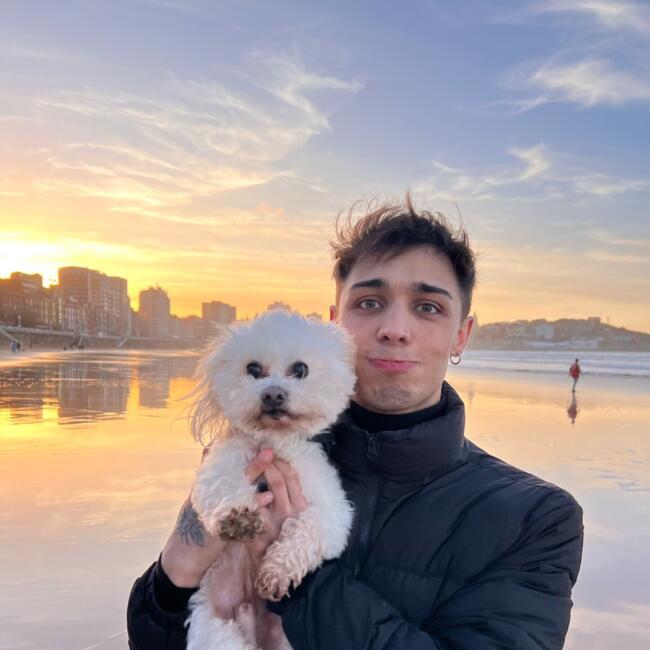 Nanny in Gijón: Christian