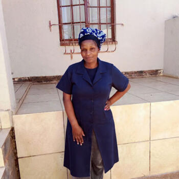 Babysitter in Soweto: Tholang