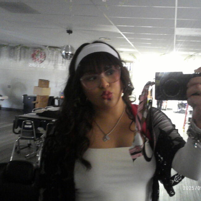 Babysitter in San Antonio: Natalie