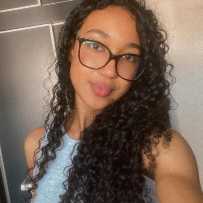 Babysitting job in Viseu: Karen