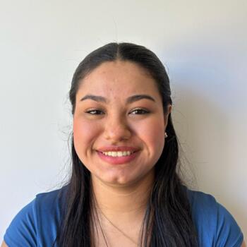 Babysitter in Santa Ana: Zayra Yaritza Solís Sánchez