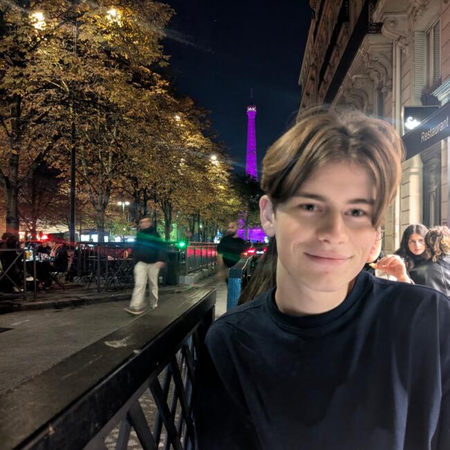 Babysitter in Maisons-Laffitte: Vasco