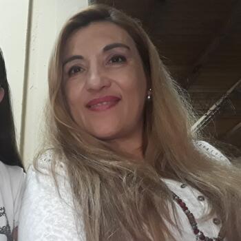 Niñera en Santa Lucía: Carina