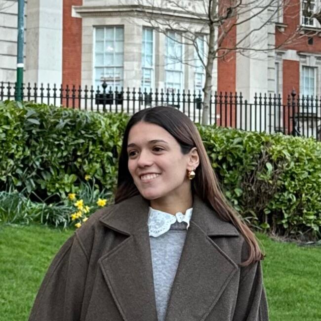 Babysitter in Estoril: Marta