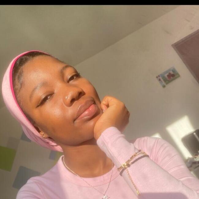 Babysitter in Nancy: Djenebou