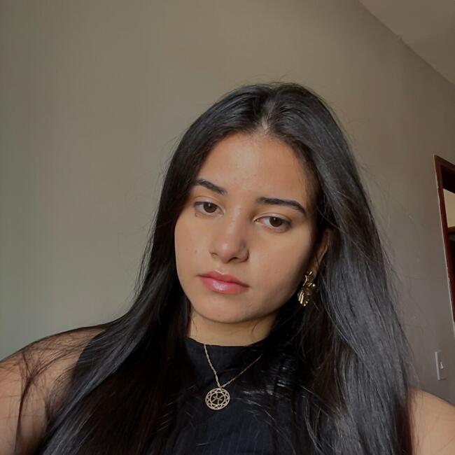 Babysitter in Brasília: Anna Karolyna