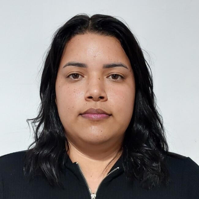 Babysitter in São Cristóvão: Georgeana