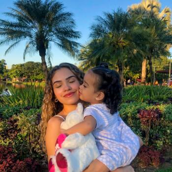 Emprego de babá em Ipatinga: emprego de babá Grazyele