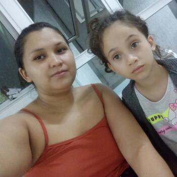 Emprego de babá em Senador Canedo: emprego de babá Sara