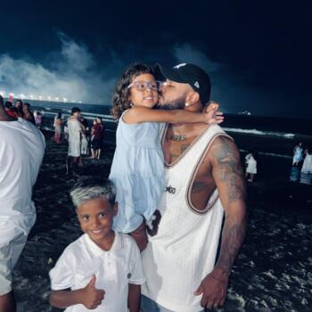 Emprego de babá em Pindamonhangaba: emprego de babá Rafael