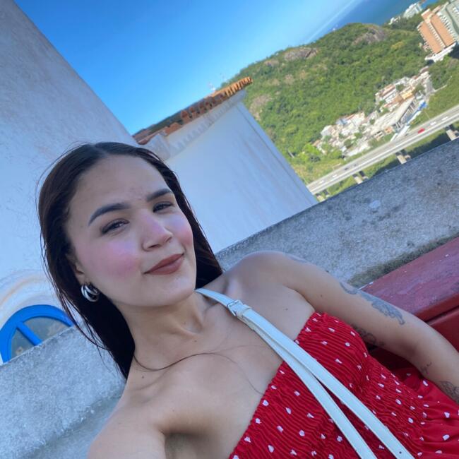 Babysitter in Vila Velha: Beatriz