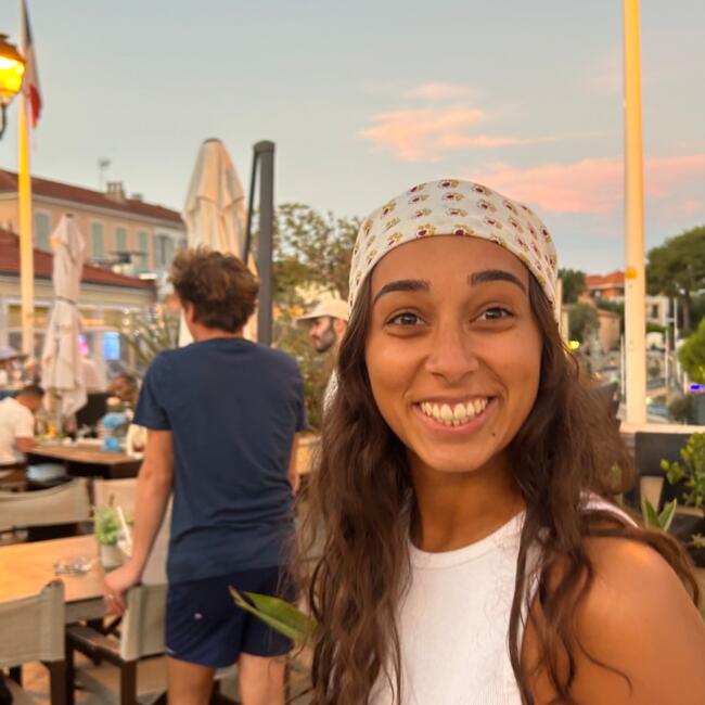 Babysitter in Nice: Shila