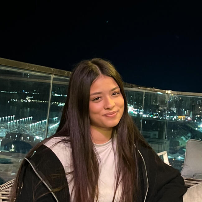 Babysitter in Épinay-sur-Seine: Eda