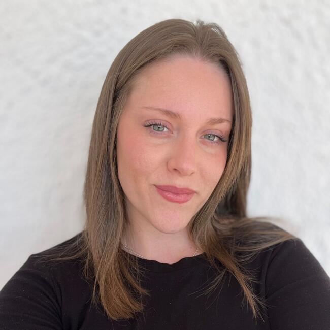 Canguro en Castellar del Vallès: Mireia