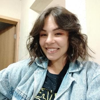 Emprego de babá em Curitiba: emprego de babá Vivian