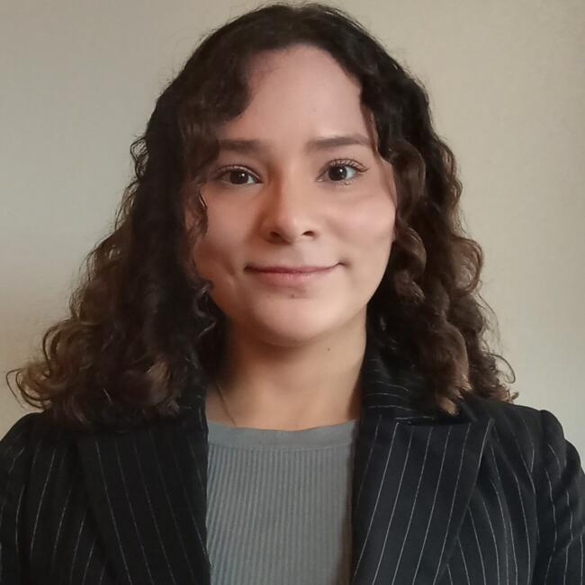 Baby-sitter in Thônex: Leandra