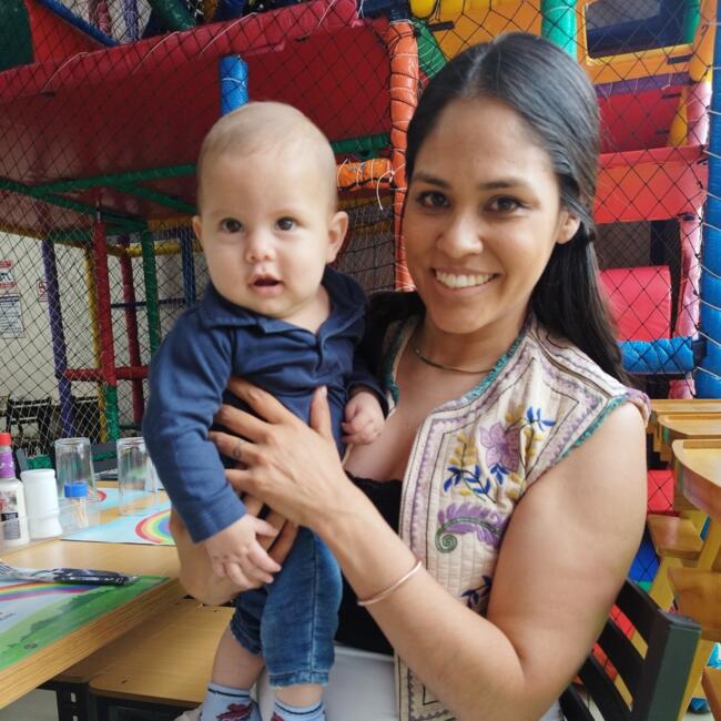 Trabajo para niñera en Villa Elisa: ANDREA