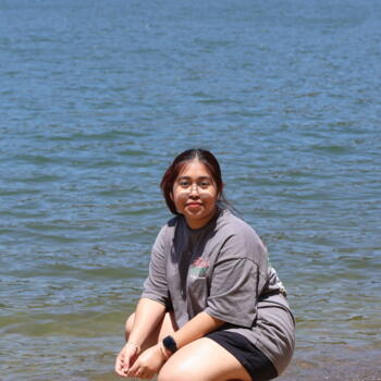 Babysitter in Roseville: Ivy