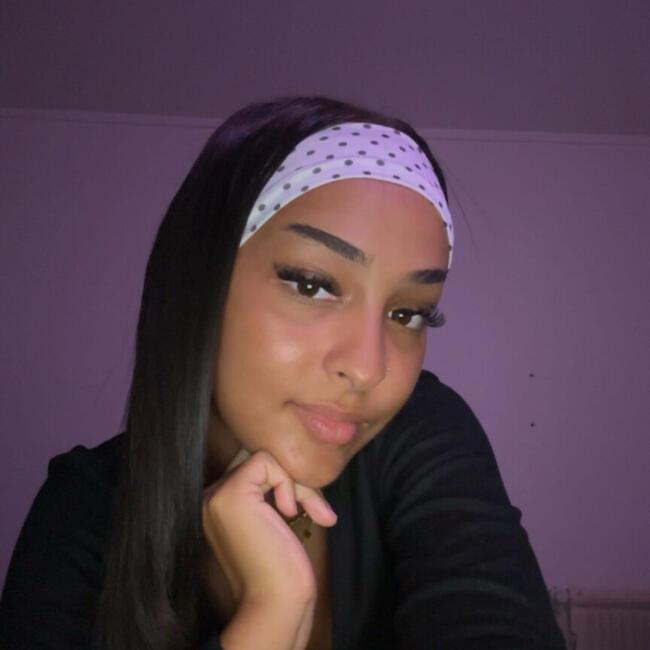 Babysitter in Montreuil: Katia