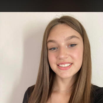 Babysitter Chasseneuil-du-Poitou: Louna
