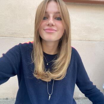 Babysitter in Toulouse: Pia