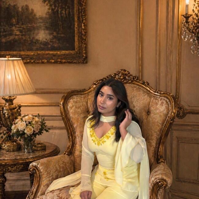 Babysitter in Brampton: Harzeenat