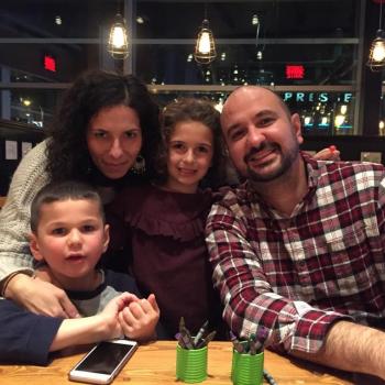 Baby-sitting Laval: job de garde d'enfants Lara