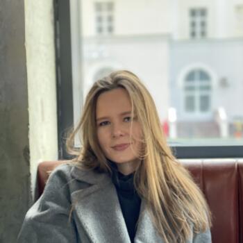 Job de garde d'enfants à Paris: job de garde d'enfants Ekaterina
