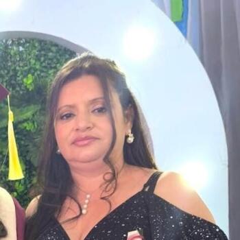 Babysitter in Alajuelita: Xiomara
