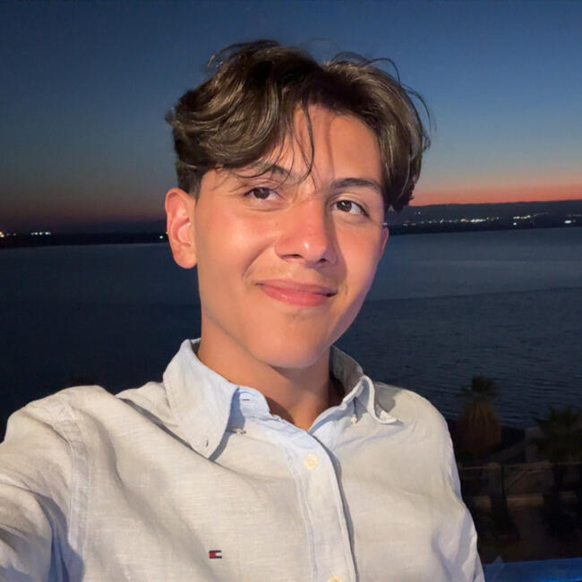 Babysitter in Amman: Omar