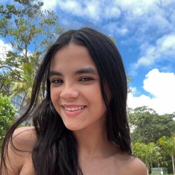Babysitter in Itapema: Valentina