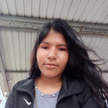 Babysitter in Quito: Julady Velasquez