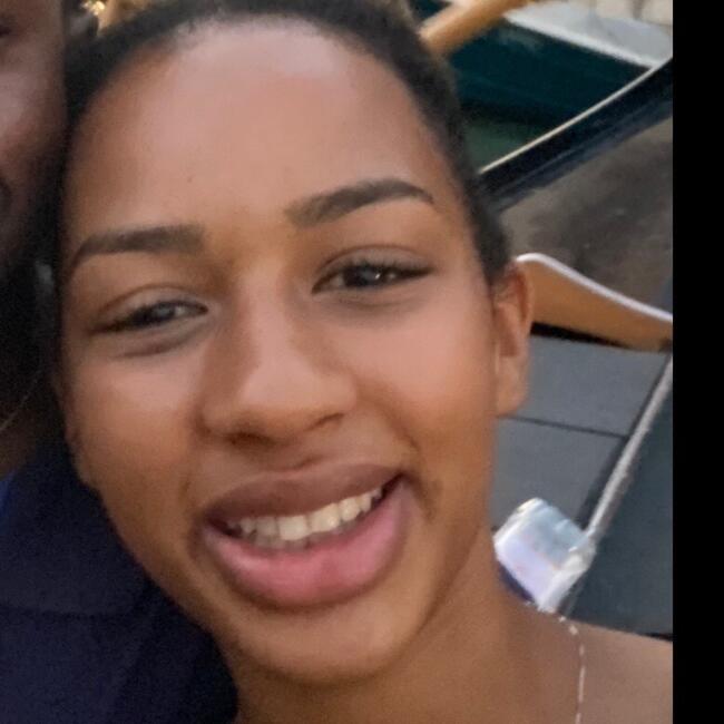 Babysitter a Noventa: Aurora