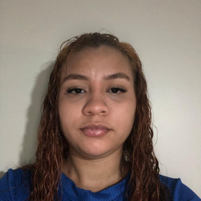 Babysitter in Ananindeua: Luna