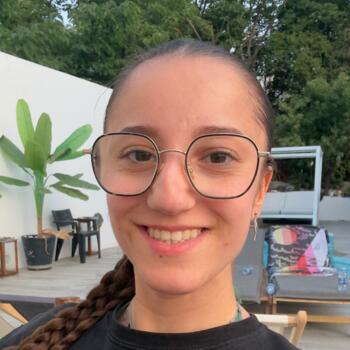 Baby-sitter Marseille: Anna