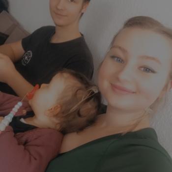 Baby-sitter in Besançon: Noemie