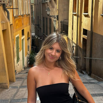 Babysitter em Pontinha: Carolina