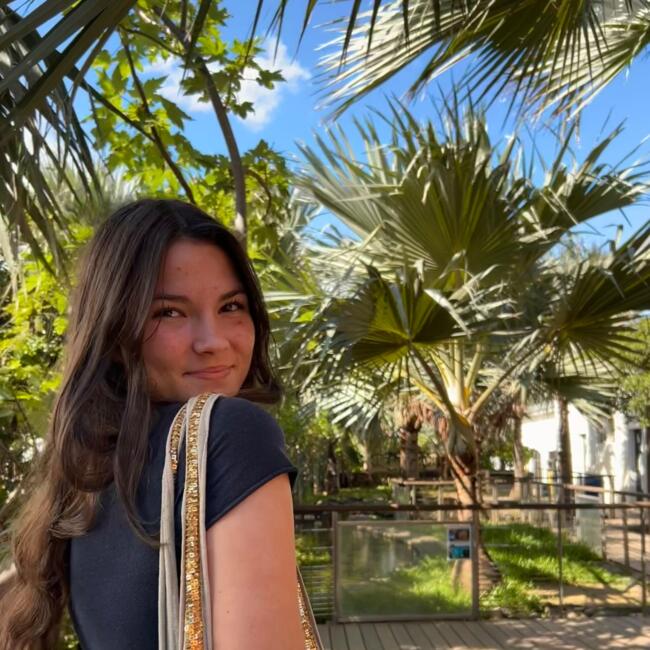 Babysitter in Berlin: Adélaïde