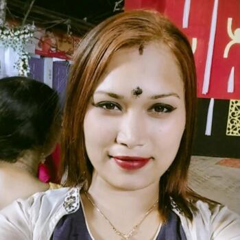 Nanny in Digboi: Rika