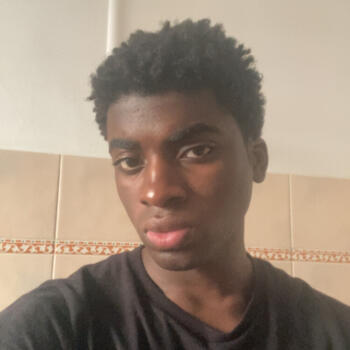 Babysitter in Paris: Junior